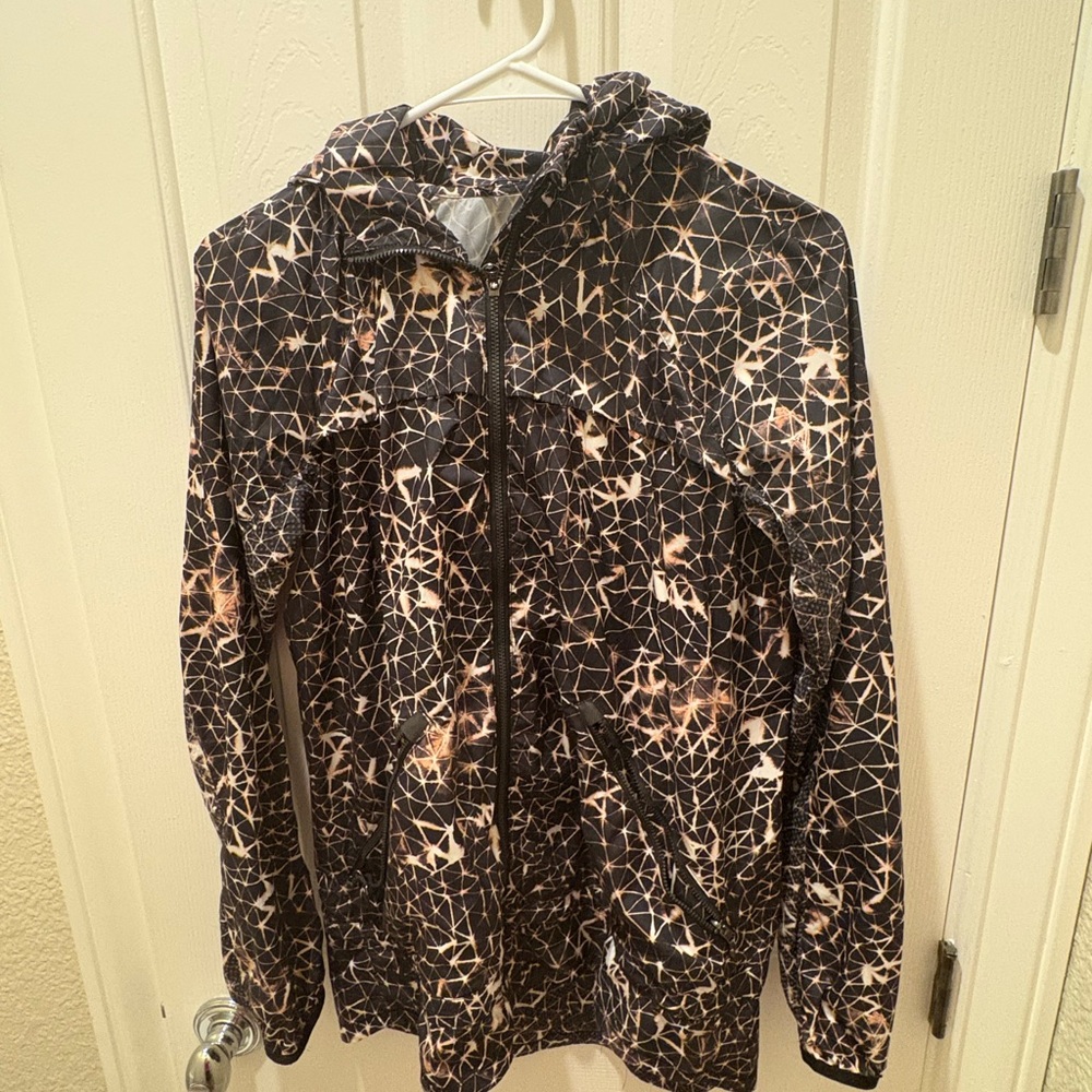 Lululemon Geometric Patterned Hoodie